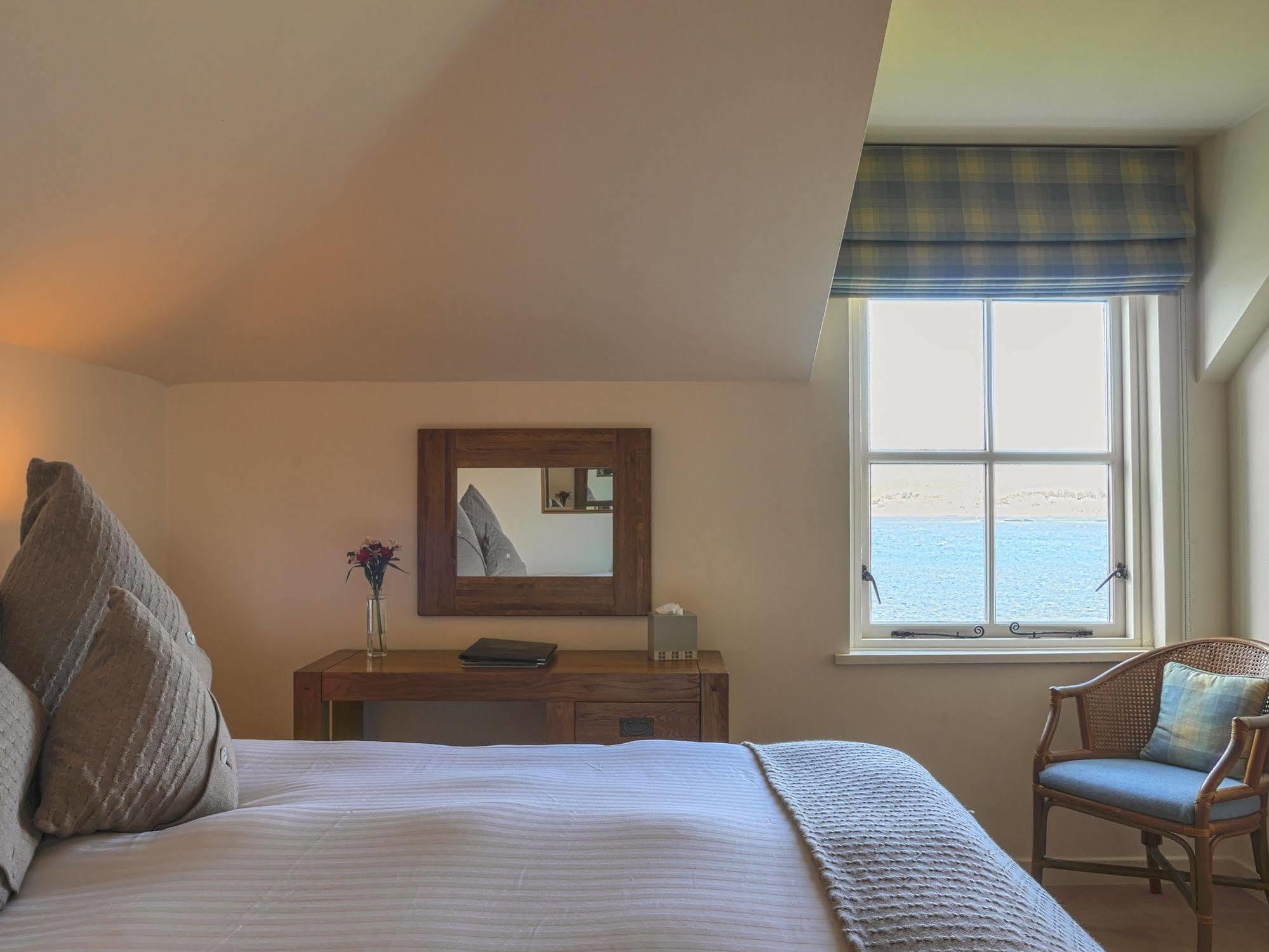 The Pierhouse Hotel Port Appin Exterior photo